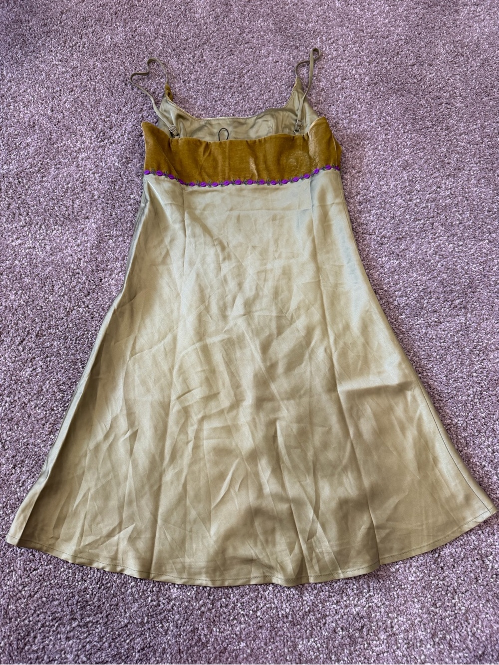 NWOT UNIF Two-Tone Olive Green Satin and Velvet Slip Mini Dress Small - Picture 7 of 7